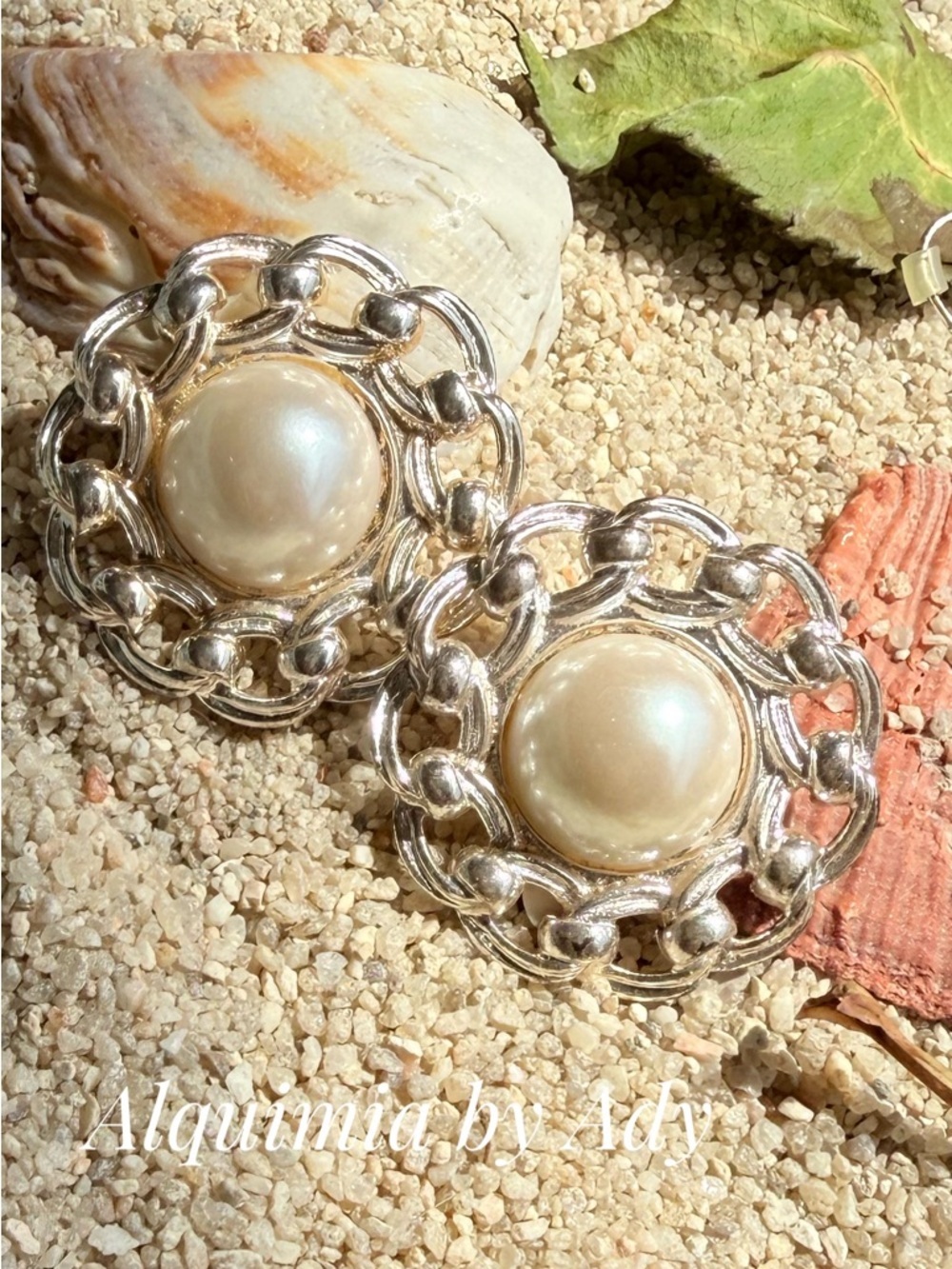 CLIP ON Silver Chain Pearl Cluster Earrings - Cream & Silver